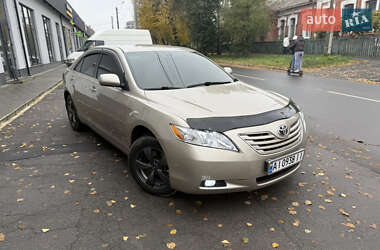 Седан Toyota Camry 2008 в Днепре