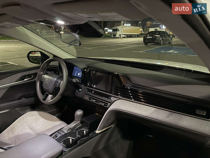 Седан Toyota Camry 2024 в Киеве фото 9 Седан Toyota Camry 2024 в Киеве