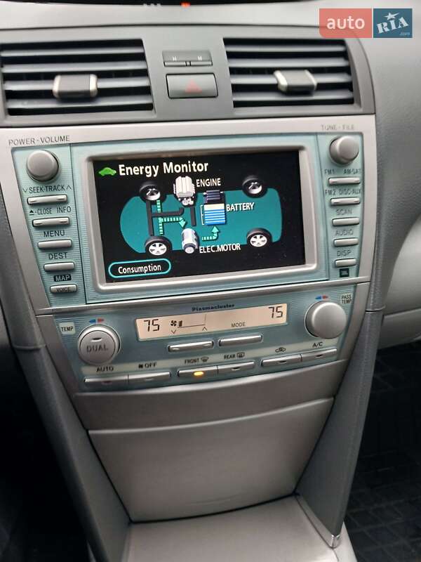 Седан Toyota Camry 2009 в Овруче