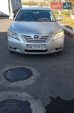 Седан Toyota Camry 2008 в Днепре