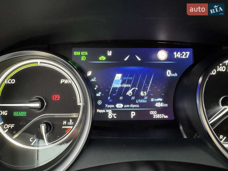 Седан Toyota Camry 2023 в Києві