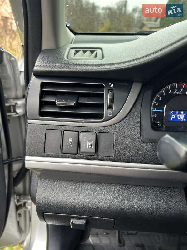 Седан Toyota Camry 2014 в Броварах