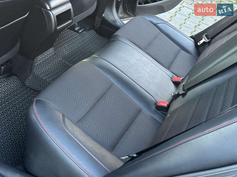 Седан Toyota Camry 2016 в Одессе фото 25 Седан Toyota Camry 2016 в Одессе