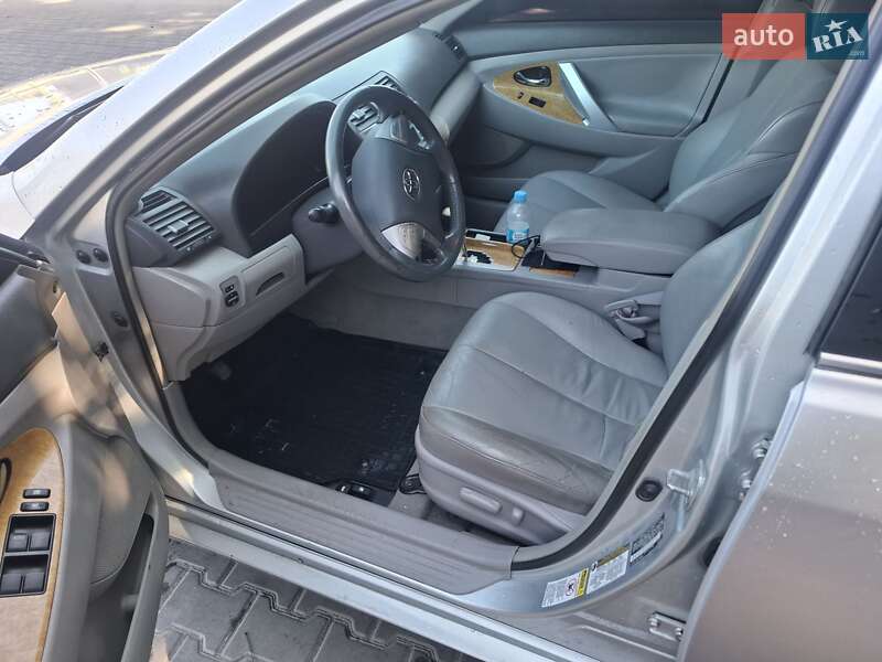 Седан Toyota Camry 2006 в Одессе