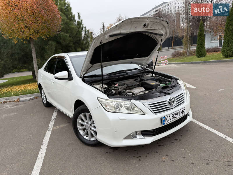 Седан Toyota Camry 2011 в Киеве фото 9 Седан Toyota Camry 2011 в Киеве