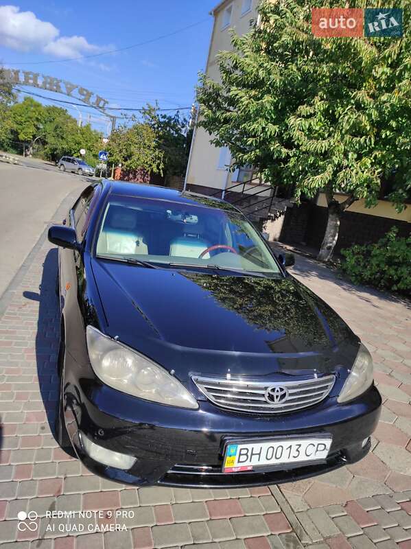 Седан Toyota Camry 2005 в Одессе