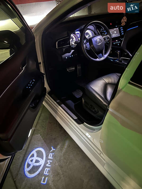 Седан Toyota Camry 2018 в Полтаве фото 3 Седан Toyota Camry 2018 в Полтаве