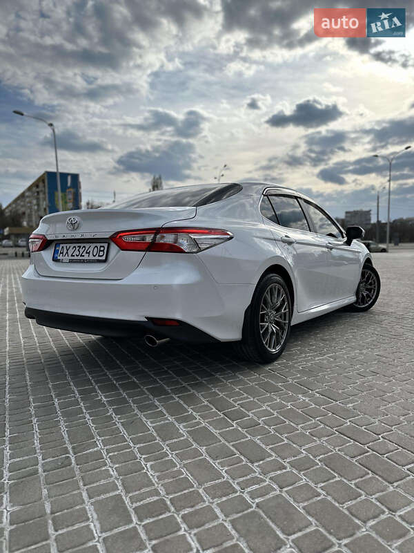 Седан Toyota Camry 2018 в Полтаве фото 9 Седан Toyota Camry 2018 в Полтаве