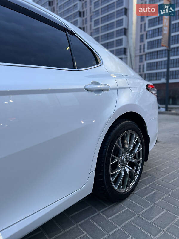 Седан Toyota Camry 2018 в Полтаве фото 4 Седан Toyota Camry 2018 в Полтаве