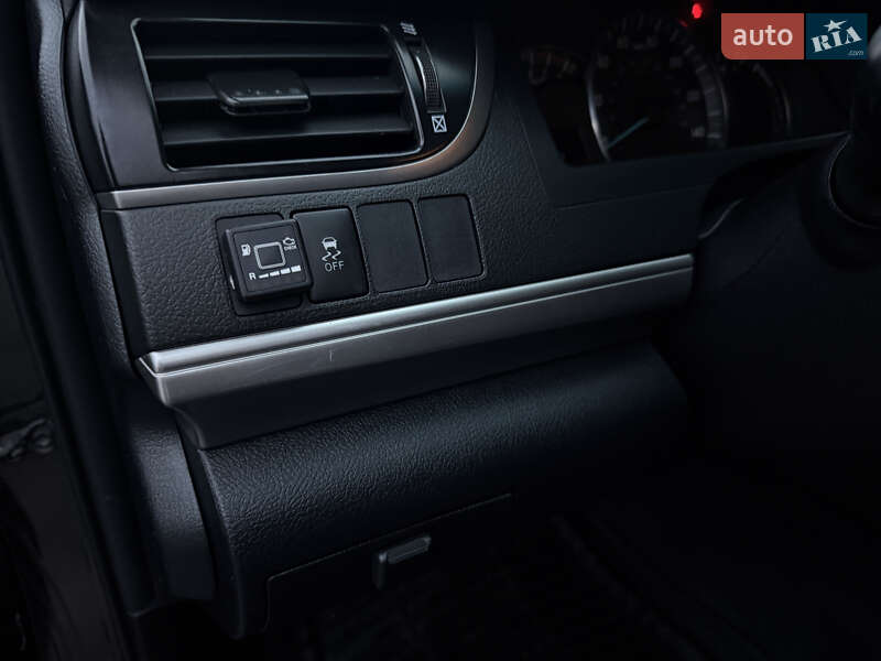 Седан Toyota Camry 2012 в Киеве фото 14 Седан Toyota Camry 2012 в Киеве