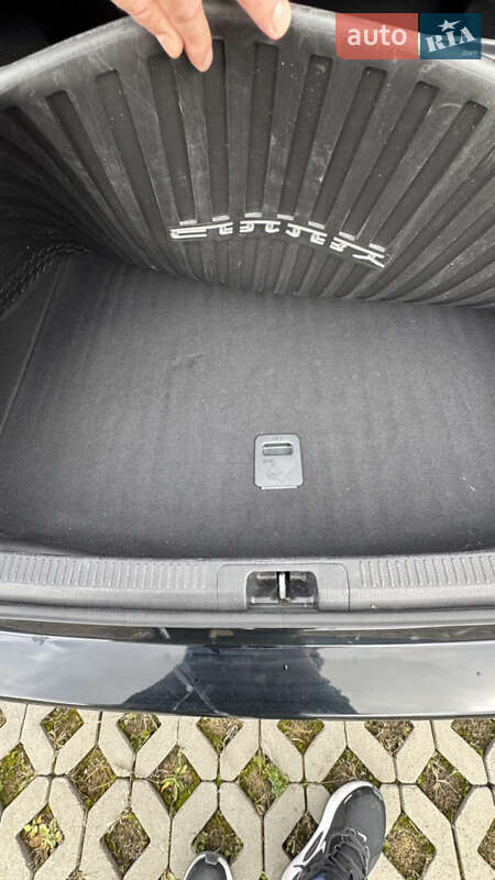 Седан Toyota Camry 2022 в Хмельницком фото 12 Седан Toyota Camry 2022 в Хмельницком