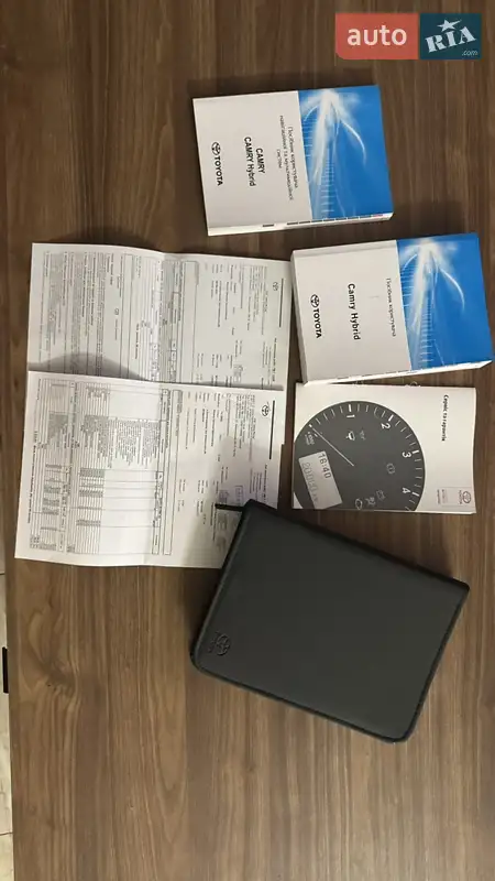 Седан Toyota Camry 2022 в Хмельницком документ 2 фото Седан Toyota Camry 2022 в Хмельницком документ