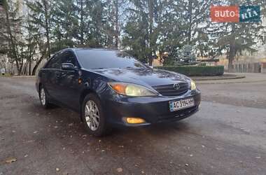Седан Toyota Camry 2002 в Киеве