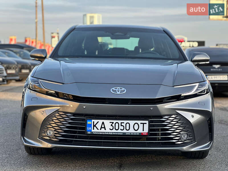 Седан Toyota Camry 2024 в Киеве фото 6 Седан Toyota Camry 2024 в Киеве