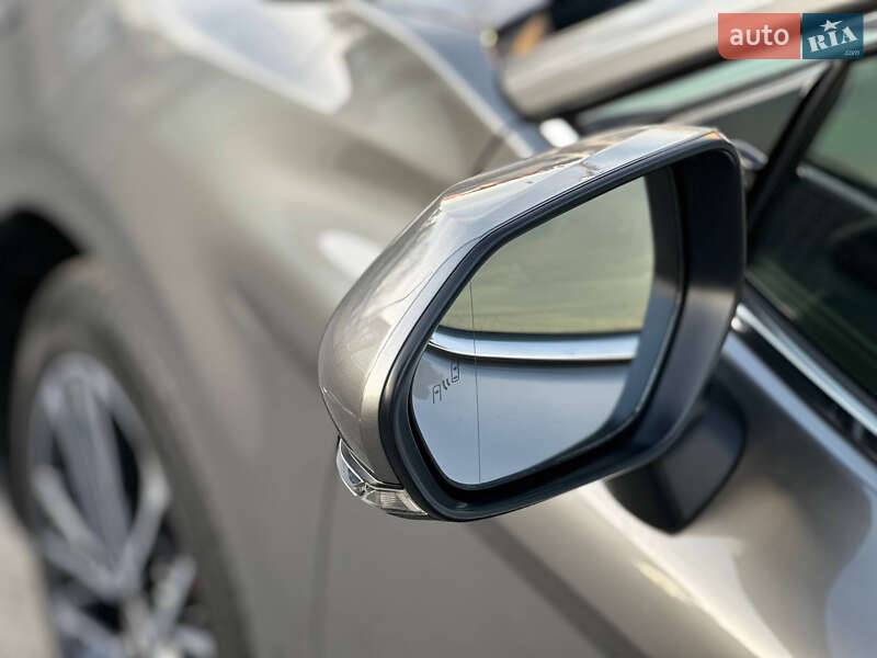 Седан Toyota Camry 2024 в Киеве фото 22 Седан Toyota Camry 2024 в Киеве