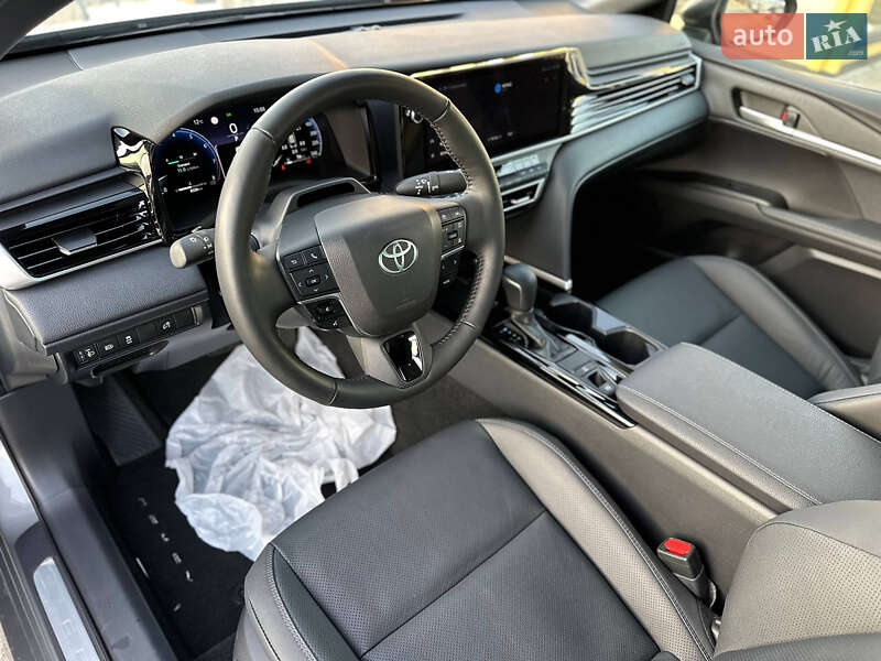 Седан Toyota Camry 2024 в Киеве фото 29 Седан Toyota Camry 2024 в Киеве