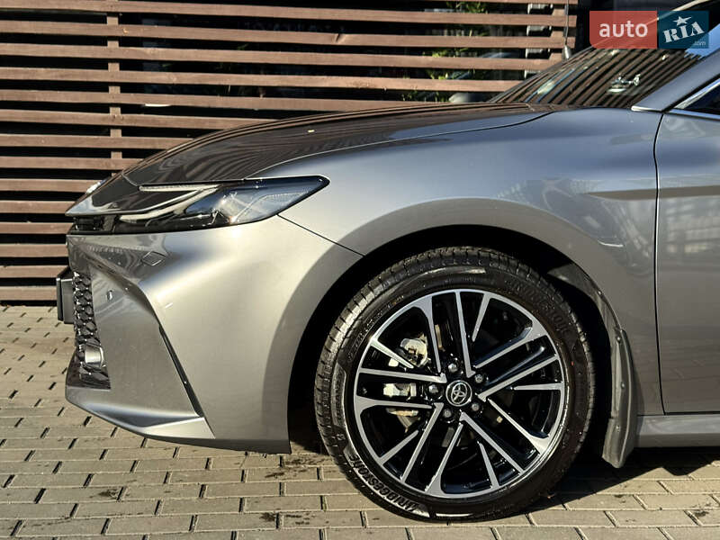 Седан Toyota Camry 2024 в Киеве фото 5 Седан Toyota Camry 2024 в Киеве