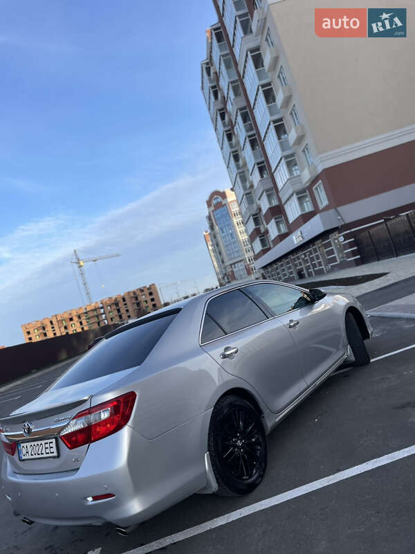 Седан Toyota Camry 2012 в Умани фото 11 Седан Toyota Camry 2012 в Умани