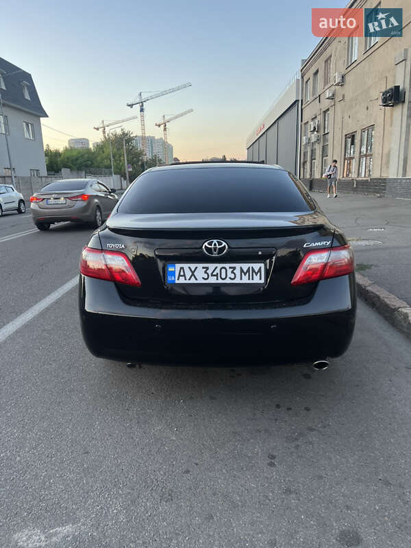 Седан Toyota Camry 2007 в Харькове