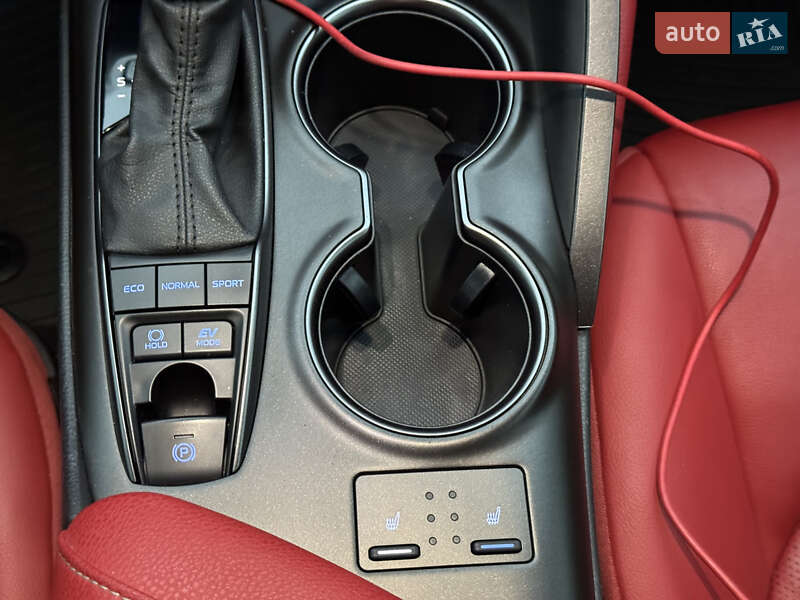 Седан Toyota Camry 2021 в Києві фото 30 Седан Toyota Camry 2021 в Києві