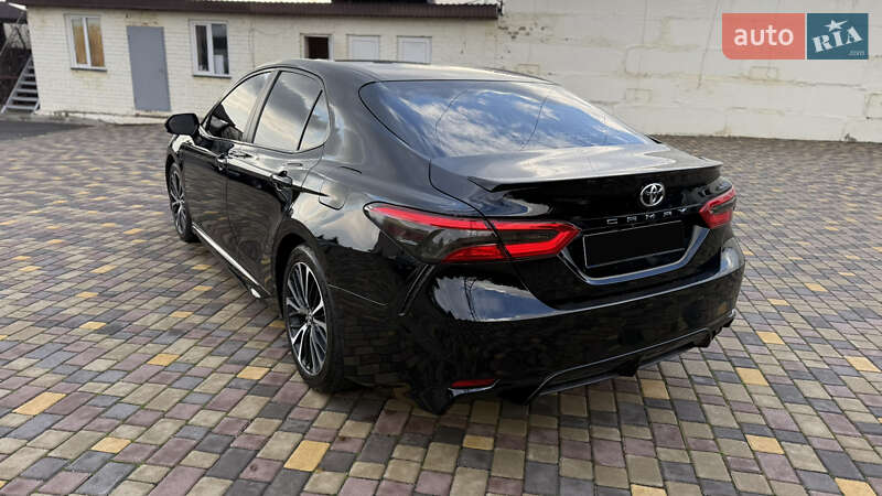 Седан Toyota Camry 2017 в Днепре фото 4 Седан Toyota Camry 2017 в Днепре