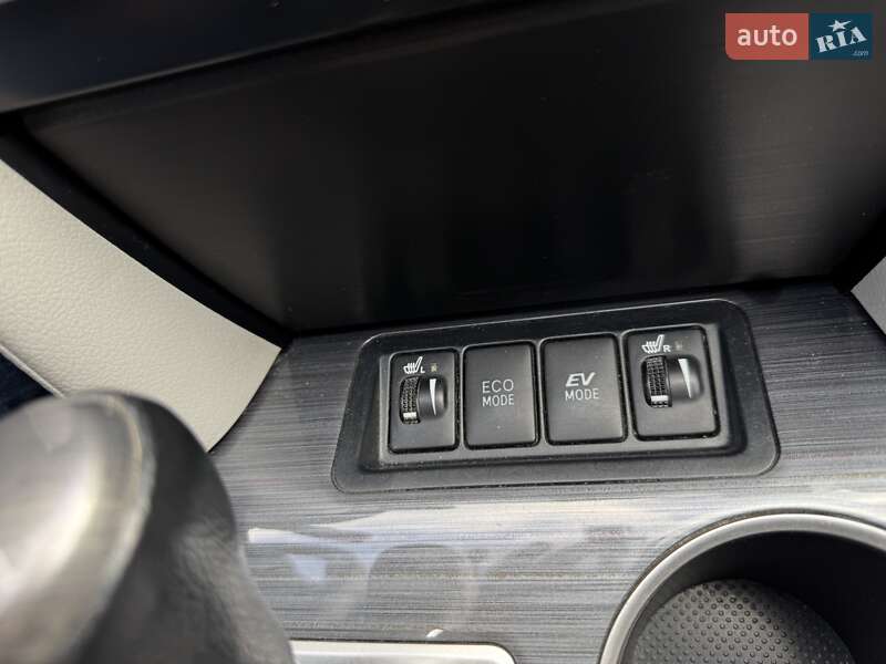 Седан Toyota Camry 2012 в Виннице фото 39 Седан Toyota Camry 2012 в Виннице