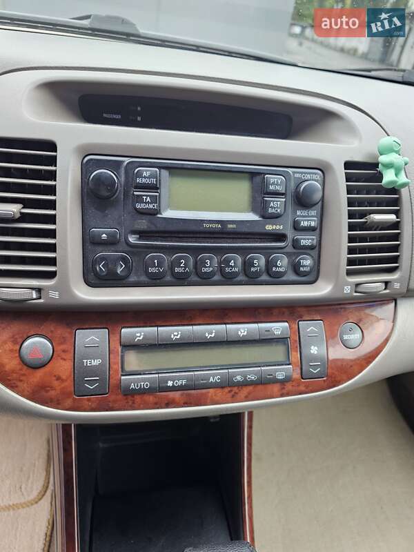 Седан Toyota Camry 2003 в Киеве фото 19 Седан Toyota Camry 2003 в Киеве