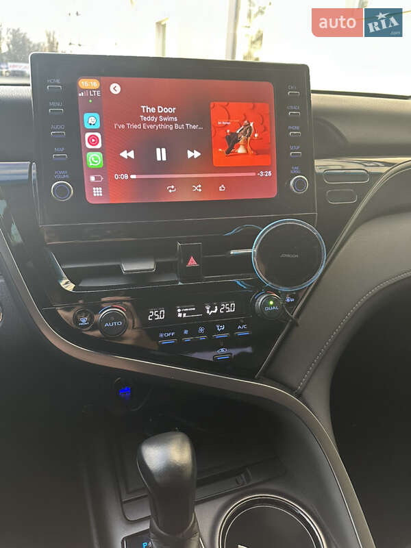 Седан Toyota Camry 2023 в Кременчуге фото 5 Седан Toyota Camry 2023 в Кременчуге