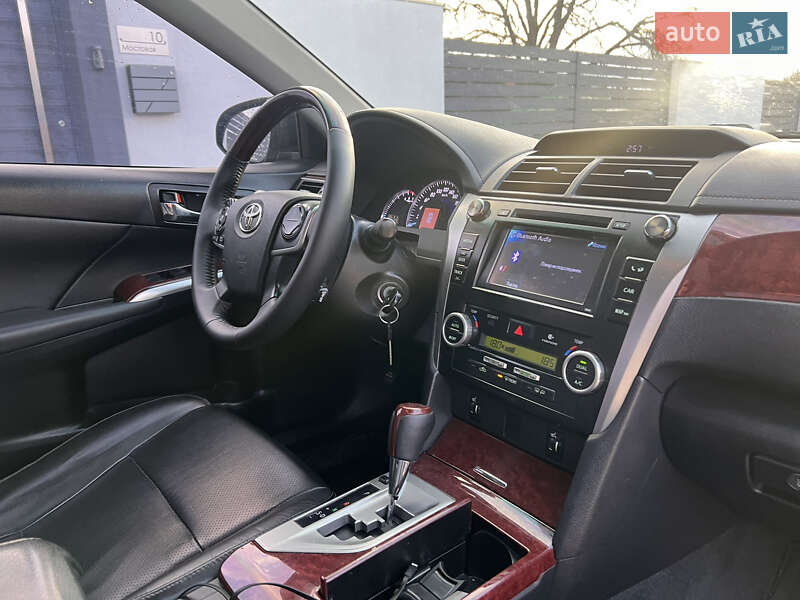Седан Toyota Camry 2012 в Харькове фото 11 Седан Toyota Camry 2012 в Харькове