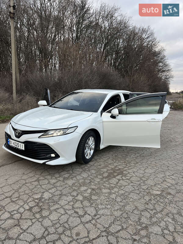 Седан Toyota Camry 2018 в Валках фото 8 Седан Toyota Camry 2018 в Валках