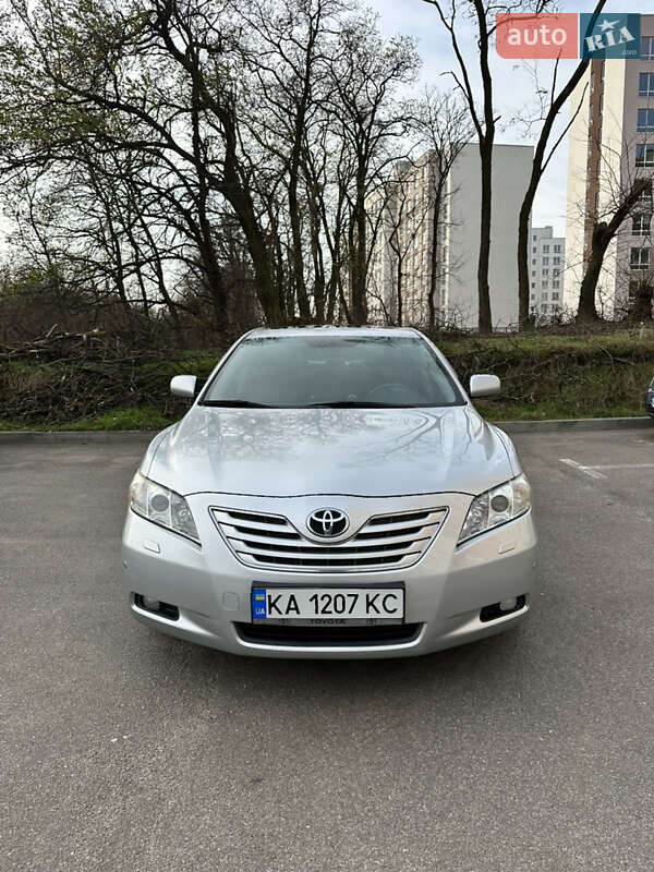 Седан Toyota Camry 2007 в Буче фото 2 Седан Toyota Camry 2007 в Буче