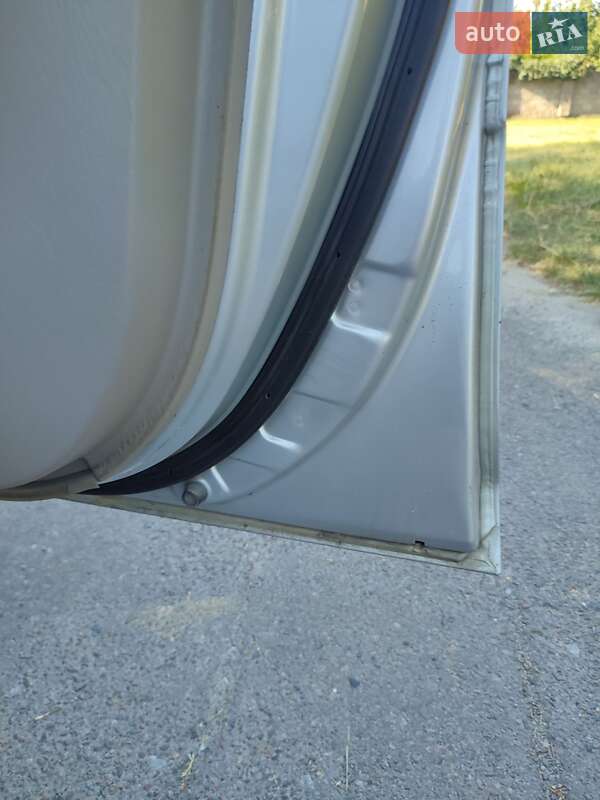 Седан Toyota Camry 2004 в Дубні фото 16 Седан Toyota Camry 2004 в Дубні