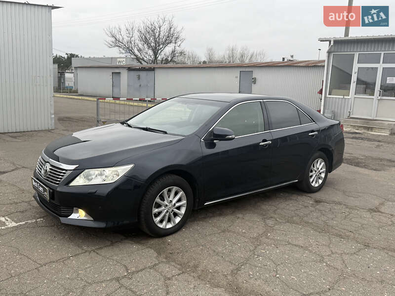 Седан Toyota Camry 2011 в Киеве фото 2 Седан Toyota Camry 2011 в Киеве