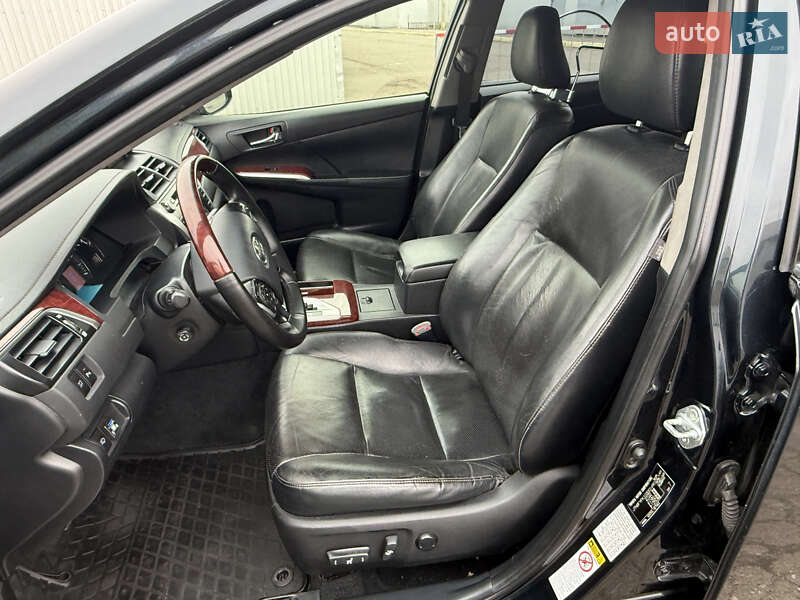 Седан Toyota Camry 2011 в Киеве фото 13 Седан Toyota Camry 2011 в Киеве