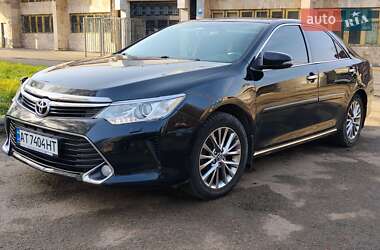 Седан Toyota Camry 2017 в Ивано-Франковске