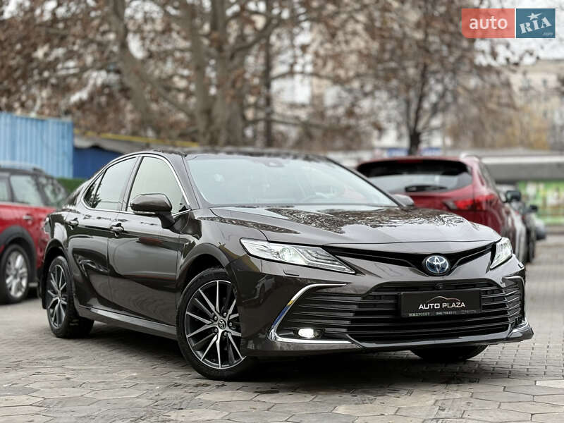 Седан Toyota Camry 2021 в Одессе