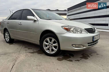 Седан Toyota Camry 2002 в Вараші