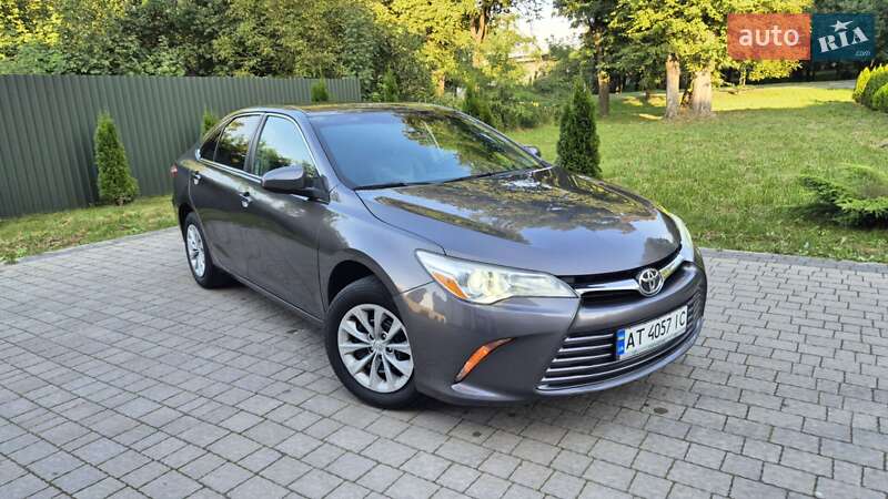 Седан Toyota Camry 2016 в Львові фото 7 Седан Toyota Camry 2016 в Львові