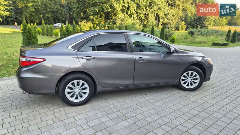 Седан Toyota Camry 2016 в Львові фото 18 Седан Toyota Camry 2016 в Львові