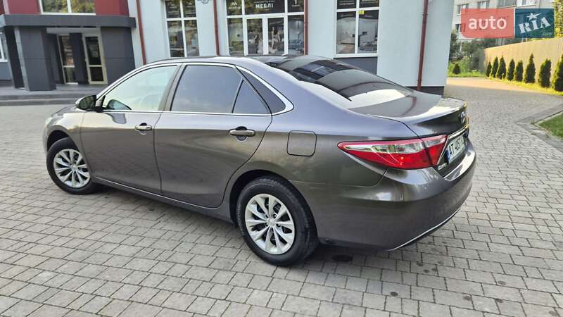 Седан Toyota Camry 2016 в Львові фото 23 Седан Toyota Camry 2016 в Львові