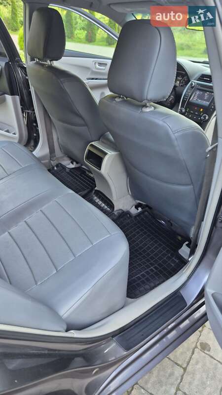Седан Toyota Camry 2016 в Львові фото 48 Седан Toyota Camry 2016 в Львові