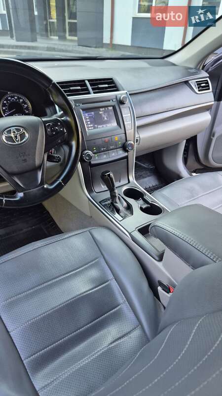 Седан Toyota Camry 2016 в Львові фото 52 Седан Toyota Camry 2016 в Львові