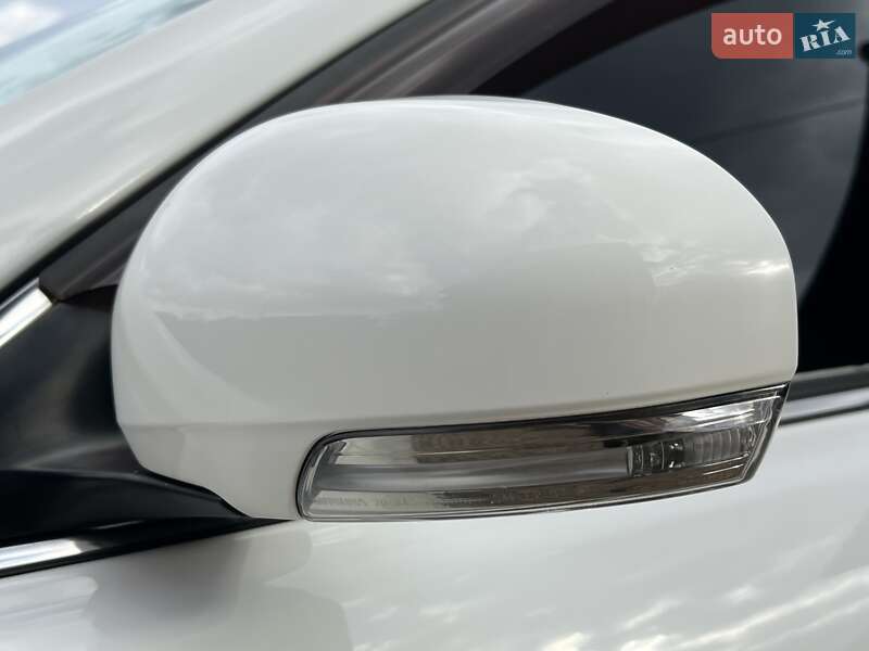 Седан Toyota Camry 2011 в Івано-Франківську