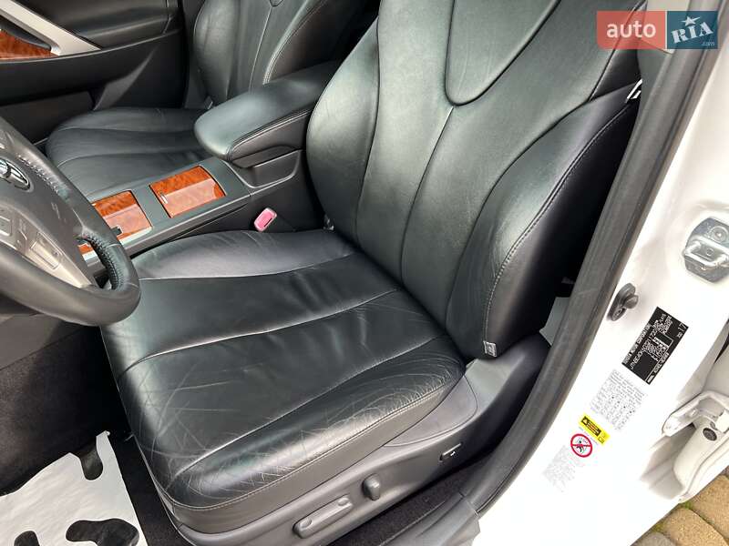 Седан Toyota Camry 2011 в Івано-Франківську