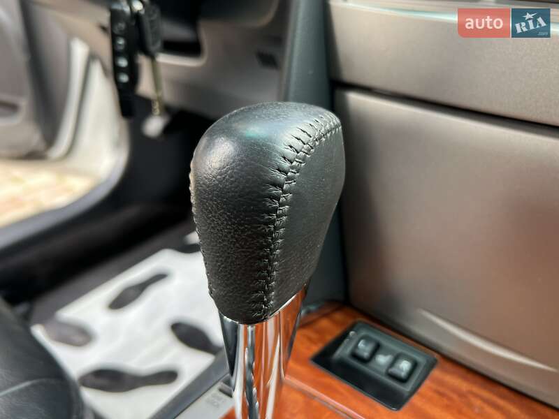 Седан Toyota Camry 2011 в Івано-Франківську