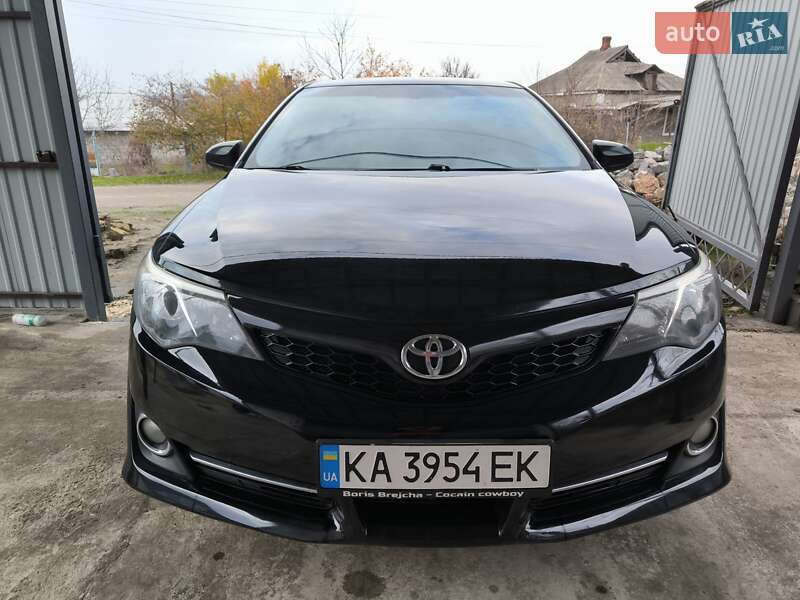 Toyota Camry 2013