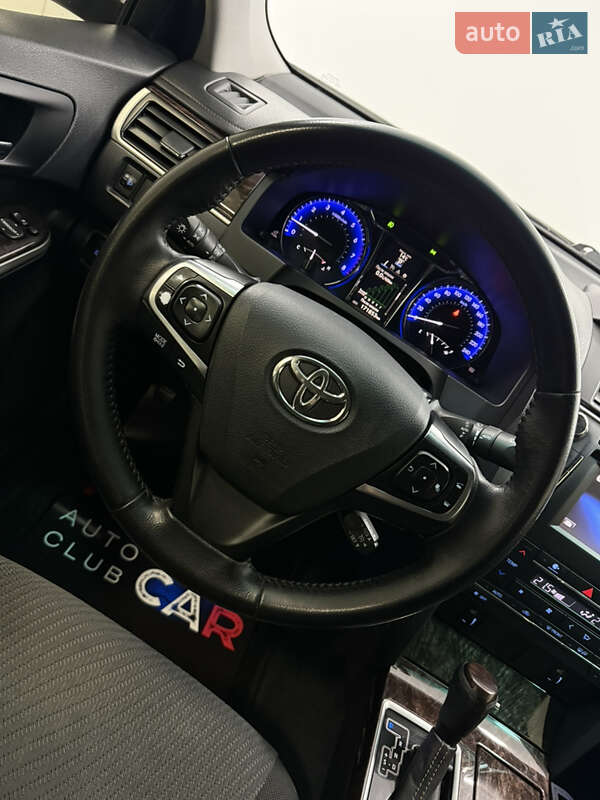 Седан Toyota Camry 2016 в Одесі