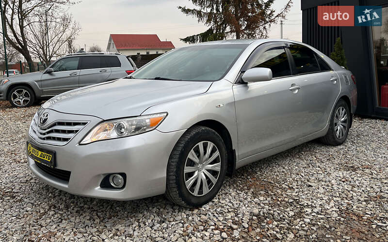 Седан Toyota Camry 2011 в Коломиї фото 3 Седан Toyota Camry 2011 в Коломиї