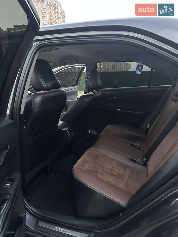 Седан Toyota Camry 2012 в Києві фото 12 Седан Toyota Camry 2012 в Києві