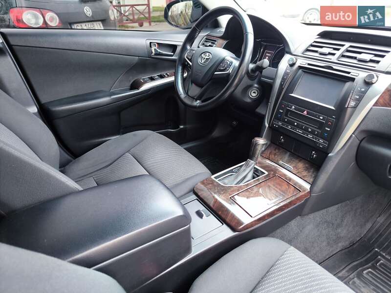 Седан Toyota Camry 2016 в Смеле